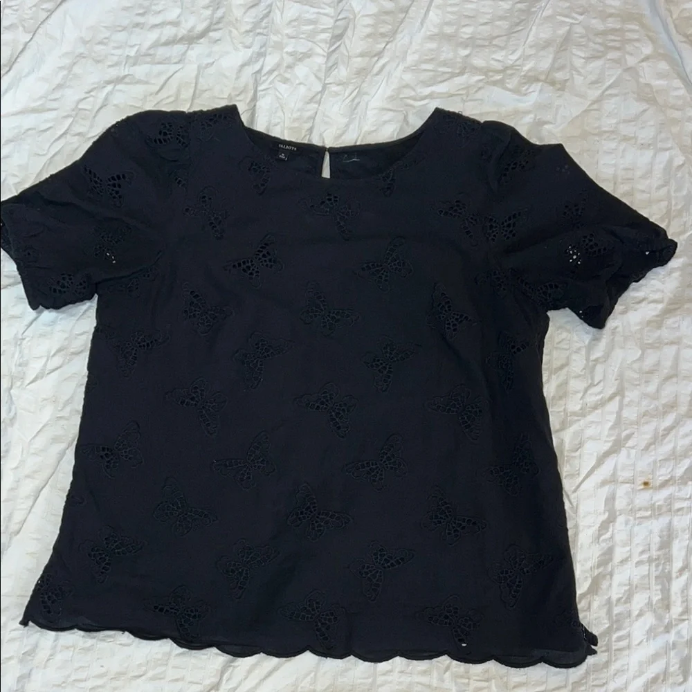 Eyelet top - Picture 8 of 10